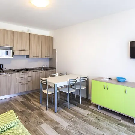 I Larici - Cao471 By Interhome Apartment