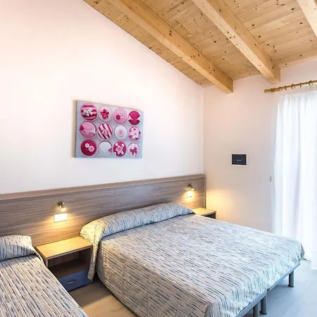 I Larici - Cao471 By Interhome *
