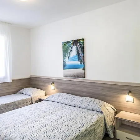 I Larici - Cao471 By Interhome Apartment